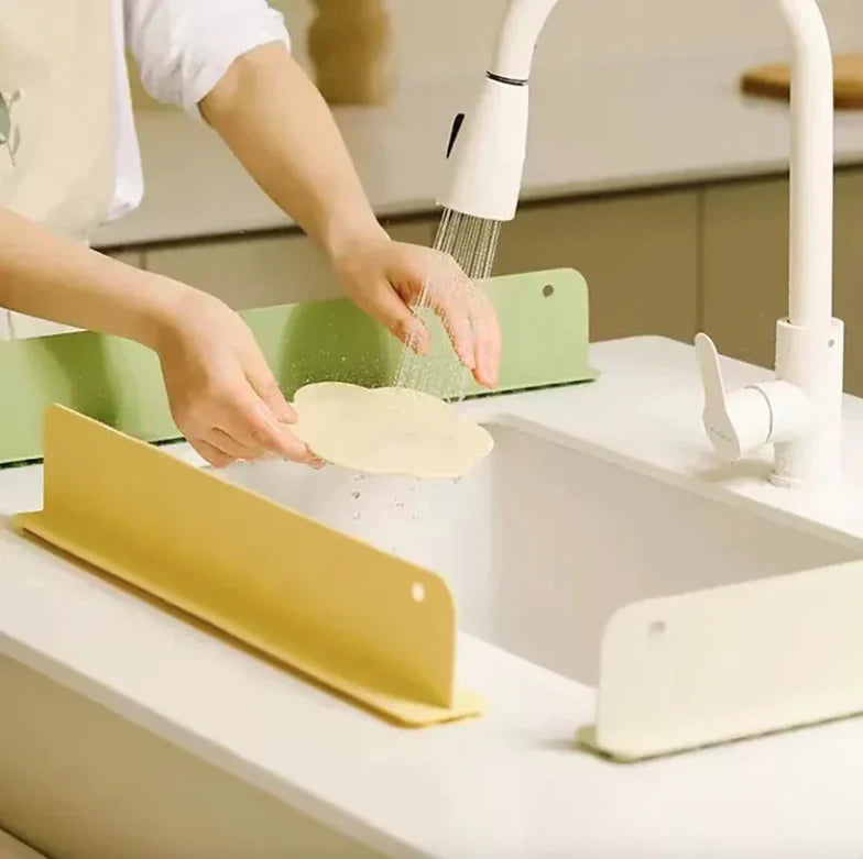 Splash Guard for Kitchen Sink & Countertop |🔥BUY 1 GET 1 FREE🔥